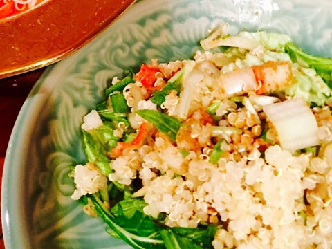 キヌアサラダ(たっぷりレモンとクミンが絶品♩)